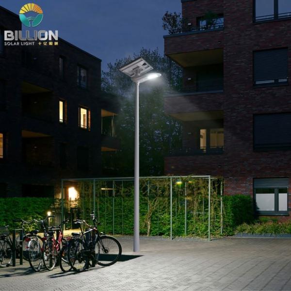 100W Led Outdoor Solar Street Lighting Integrated IP65 Water Resistant  Easy to Install