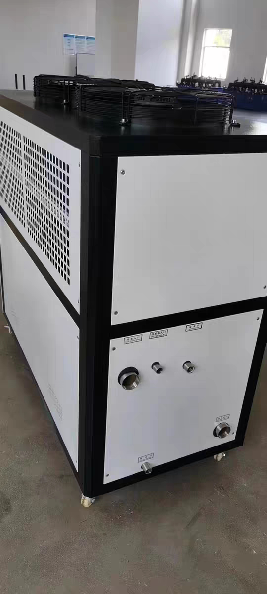 OEM Air Cooled Water Chiller Packaged Unit Scroll Compressor For Electroplating Process Cooling