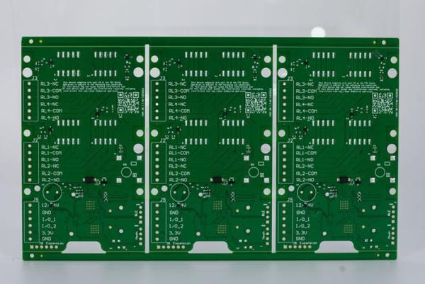 カスタマイズされた産業用リモートコントロールPCBアセンブリ 耐久性のあるリジッドPCBA、アンチEMI設計