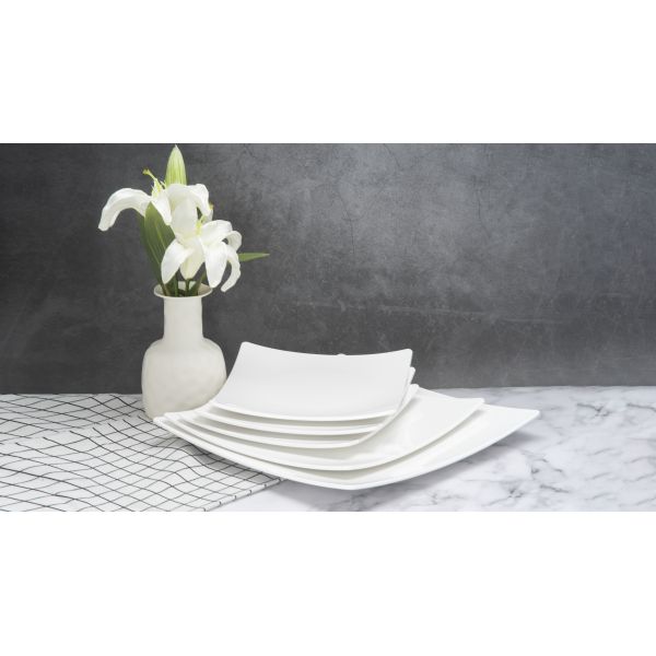 Environmentally Friendly Low Carbon High Temperature PET Buffet Plate Size L