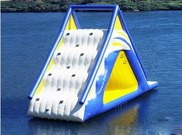 Commercial Floating Aqua Park Inflatable Water Park Designed for Outdoor Water Challenge Activities Resort Entertainment Camp Projects And Seasonal Tourism Operations