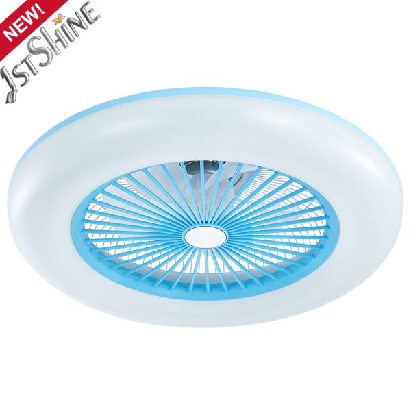 O fã de teto do quarto de 24 7 lâminas do ABS ilumina a cor do motor de C.A. 3 conduzida