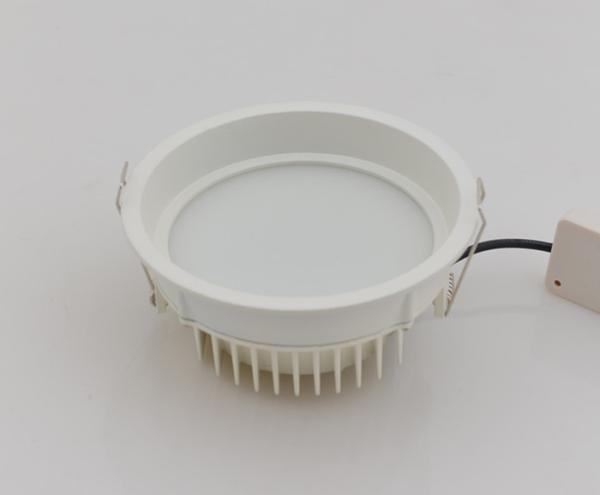 SANAN LEDs ADC12 Die-castTriac dimmable , 0-10V dimmable , dali dimmable and non-dimmable option Aluminum Housing