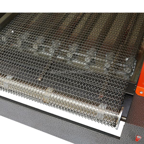 Máquina de embalagem de película de plástico E-CVT com transportador de rede de ferro