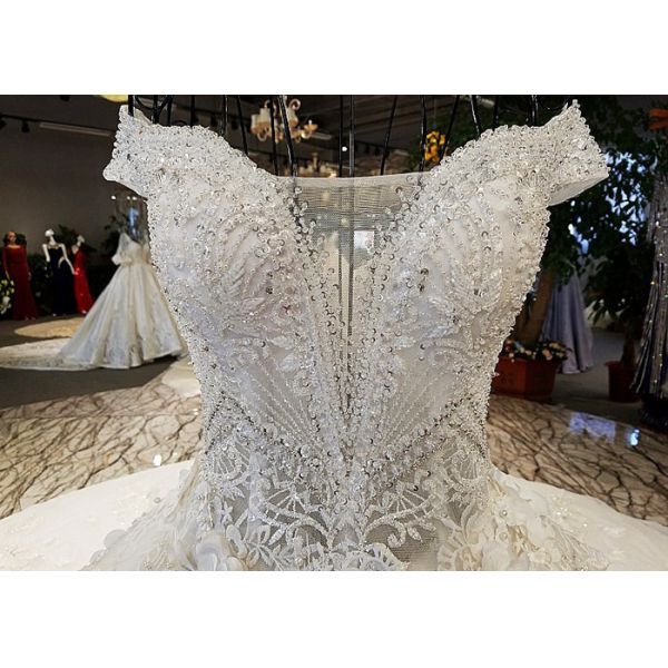 Luxury Bridal Ball Gowns Off Shoulder Sweetheart Lace Long Tail Crystal Beading