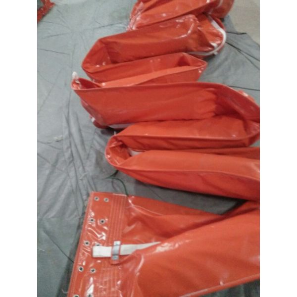 PVC Spill Containment Boom , Floating Oil Boom Working Tensile Strength 20 To 130kN