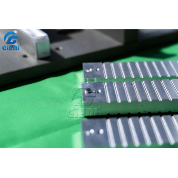 Машина Demolder прессформы карандаша брови косметическая заполняя