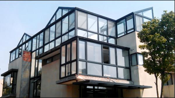 Modern Aluminum Sunroom Systems with Galvanized Finish