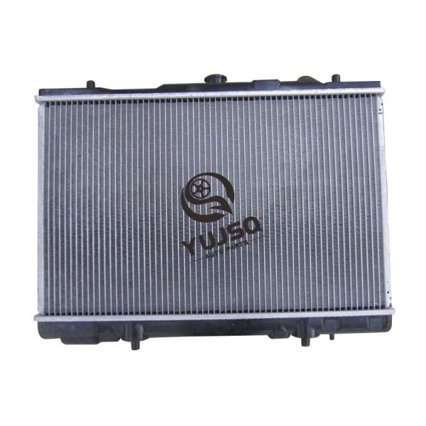 Radiateur complet automatique Mitsubishi Triton OE MR281023 MR481788