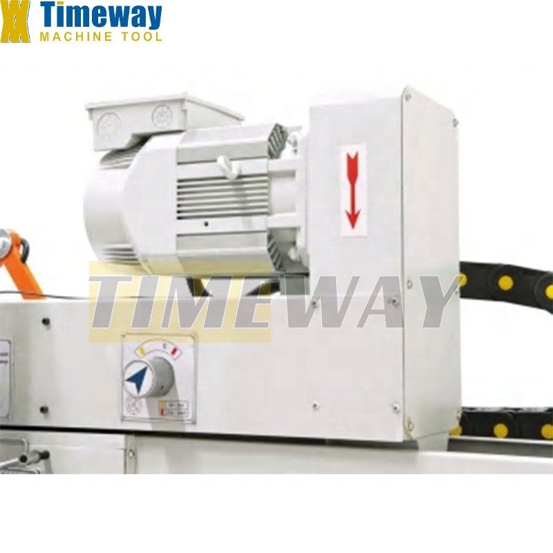 UTMK320 CNC Tool Milling Machine Professional Precise Table Travel 750x320mm