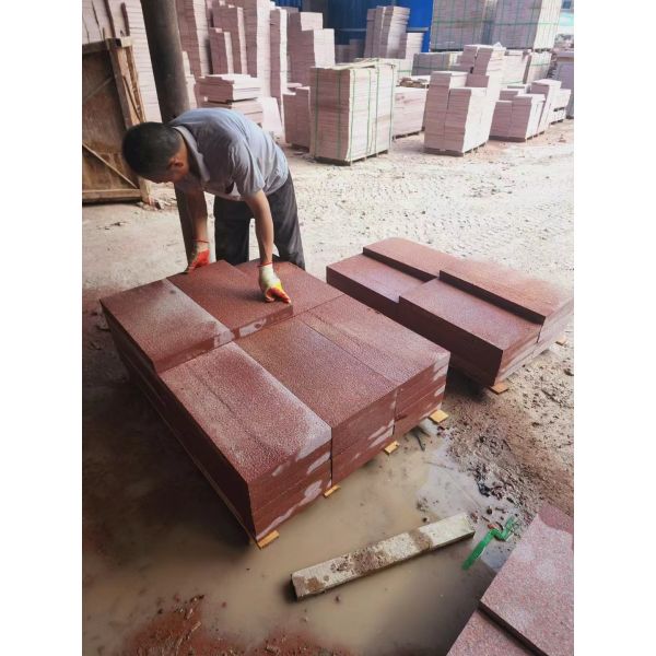 Отполированный китайский красный пол гранита кроет анти- плитки черепицей bathroom гранита выскальзывания для виллы