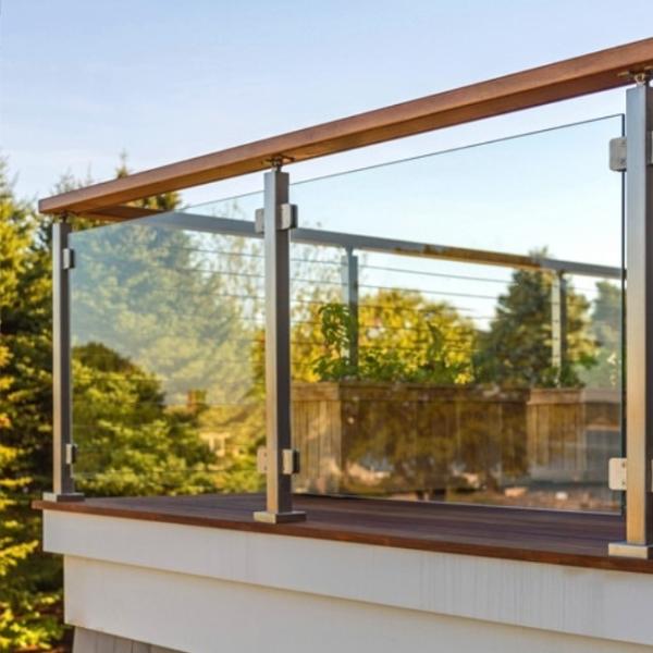 Flat And Curved Tempered Glass Balcony Railing High Safety Decking Balustrade Handrail Stainless Steel Glass Stair Railing