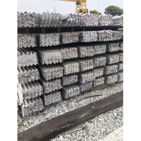 Hot Rolled 304 316L Stainless Steel Angle Bar with Bright Surface Finish