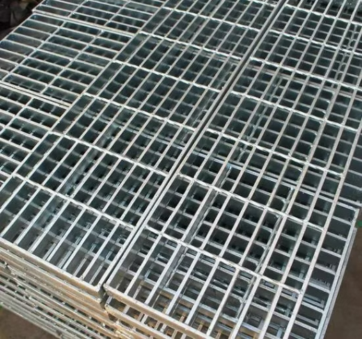 Customizable Hot Dipped Galvanized Steel Grating Walkway with High Load Capacity