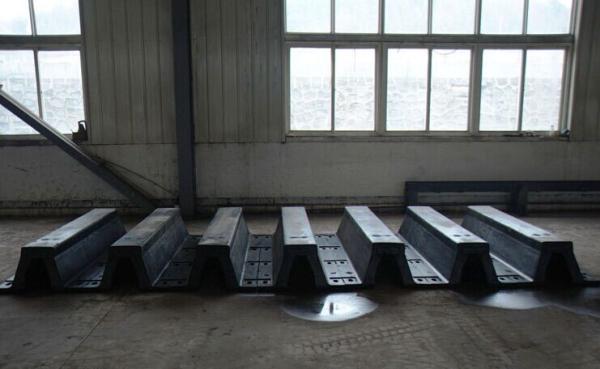Arch Type Marine Rubber Fender Suitable For All Kinds Of Ports & Docks