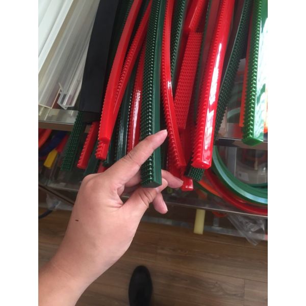 90A Profile A -13 B -17 C -22 Super Grip Belt Red Urethane V Belts 30 Meter / Roll