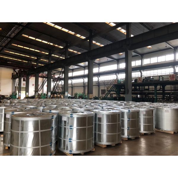 Pre покрашенная гальванизированная стальная конструкция катушки настилая крышу Materrial высокопрочное