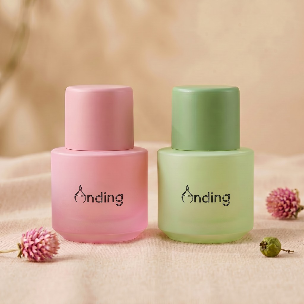 Glass Perfume Bottles 50ml Cylinder Empty Plastic Cap Printing Luxury Design