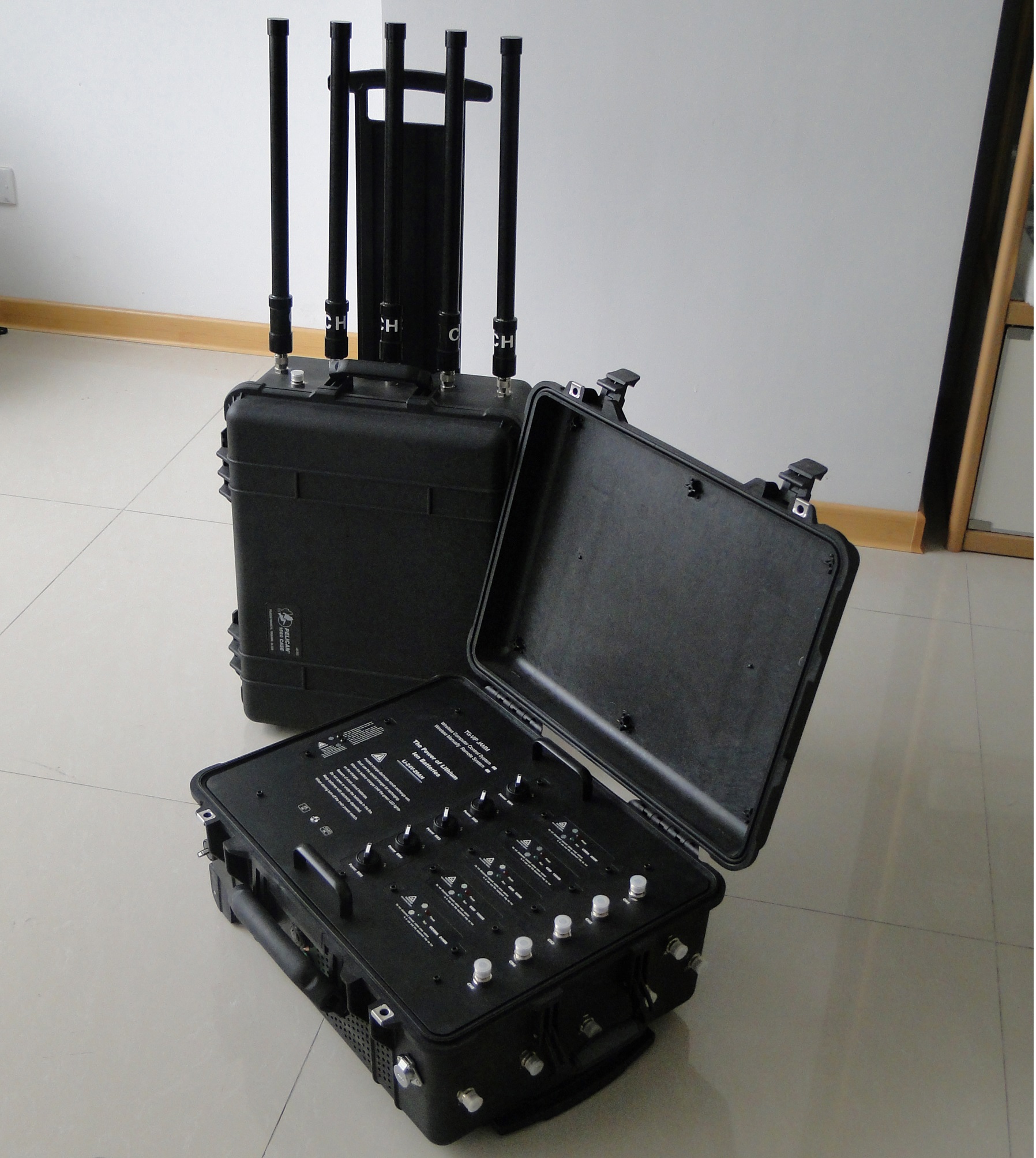 Электронный Jammer 900MHZ радиочастоты Jammer Manpack сети