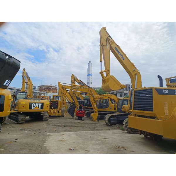 Highly Efficient Second Hand Excavator 40Ton Perfect For Heavy Duty Work