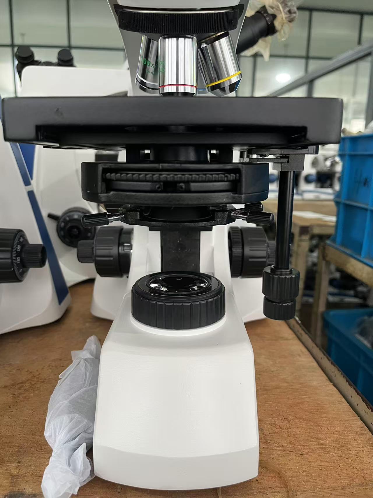 XSZ-180 Professional Microscope Manufacturers Phase Contrast Laboratory Microscope