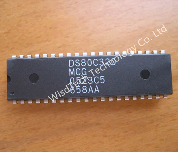 DS80C320MCG Аналоговые устройства Максим Интегрированные 8-битные микроконтроллеры MCU высокоскоростные