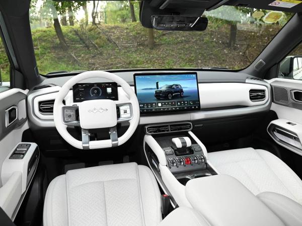 2025 BYD Leopard Ti 3 New Model Hot Selling Electric Vehicle SUV 72.96kWh Battery Capacity Fast Charging 501KM Range with Sunroof