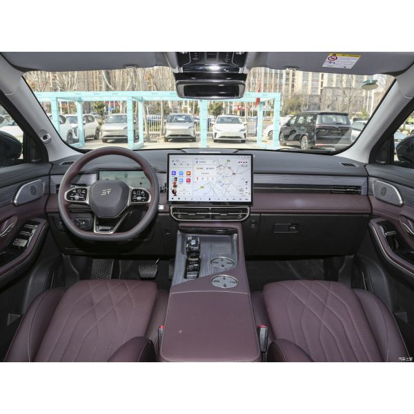 Fuel Cell Midsize SUV 2024 Jetour X90 Pro 2.0T DCT 7-Seater with Top Speed of 190KM/h