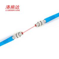 3 metal del alambre M5 que detecta luz visible 660nm del tamaño de punto del interruptor de proximidad la pequeña a través de haz