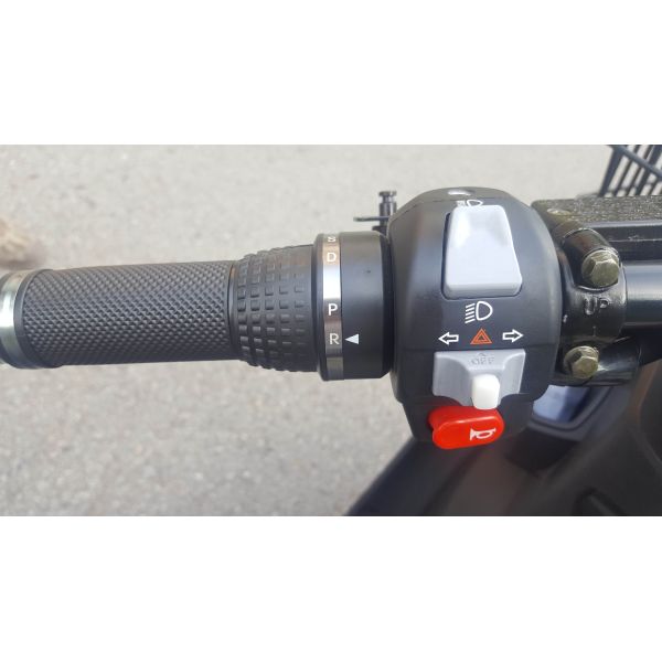 Electric Motorcycle Tricycle Scooter 2000w Motor Dark Blue Color 72v