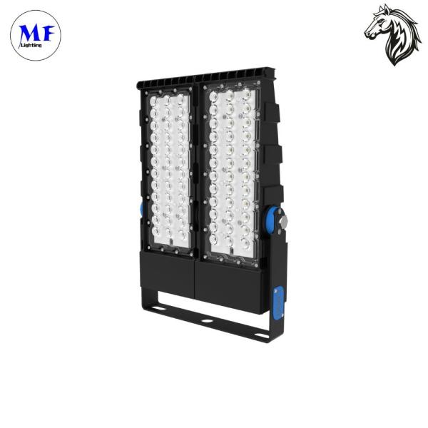 L'angle de rayonnement de 200 W est de 15°/25°/40°/60°/90°/P45°