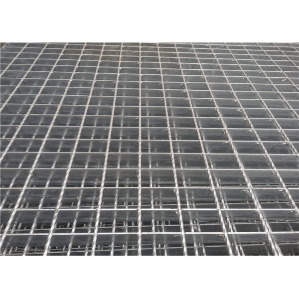 Serrated Stair Tread Platform Steel Grating Hot Dipped Galvanized 3X30