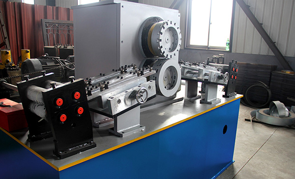 Coil Sheet Rolling Rotary Punching Machine Gear Drive With Servo Feeder