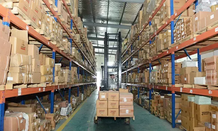 Cylinder Liner Kit 3917707 3948095 3800328 3907792 3919937 3802406 3802407 For CUMMINS 6D114 6CT Engine R290 Excavator