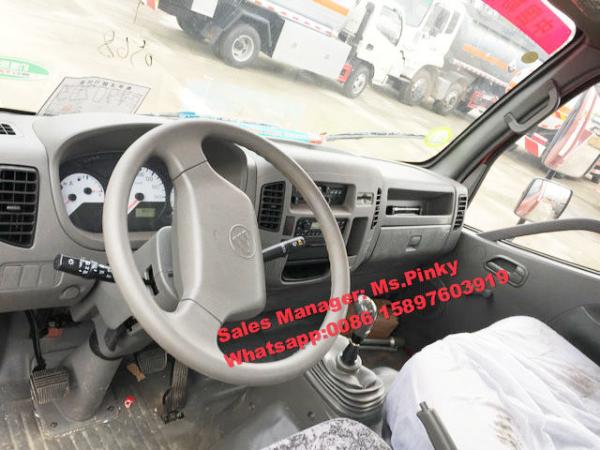 Foton Refrigerator Truck Mini Freezer Van Truck 103HP Petrol Gasoline Engine