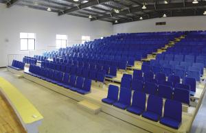 Bleacher interno da cadeira do HDPE que assenta/altura de assentamento telesc