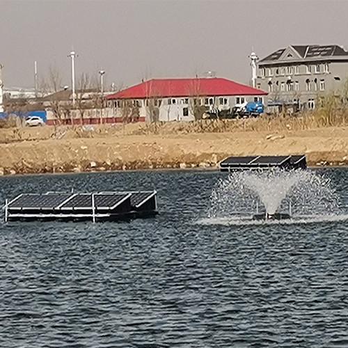 Aérateur à roue à aubes portable à énergie solaire avec contrôle intelligent pour crevettes et poissons