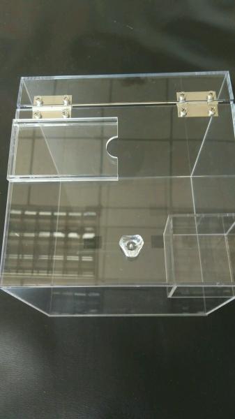Acrylic Candy Box Candy Bin Candy Display Bulk Candy Display Case with Tag Holder for Retail Store or Supermarket