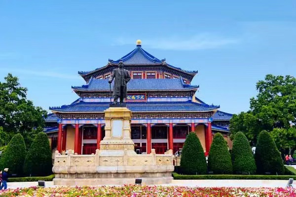 Customizable Traditional Ceramic Chinese Glazed Roof Tiles 180*110mm