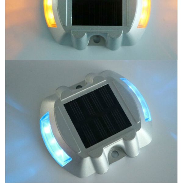 Led Solar Flashing Light Glass Road Stud in Roadway Safety with Driveway Marker