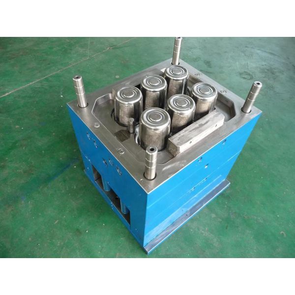 Single Multi Cavity Injection Moulding Die High Precision Steel Material