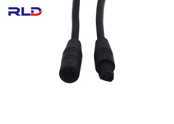 os conectores bondes da bicicleta 12v dirigem obstruem dentro o conector de cabo impermeável fêmea masculino