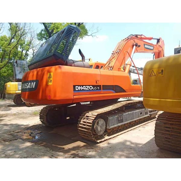 Low Hour 40-Ton Doosan Excavator 1.2M Bucket 187HP 3500 Work Hours Orange