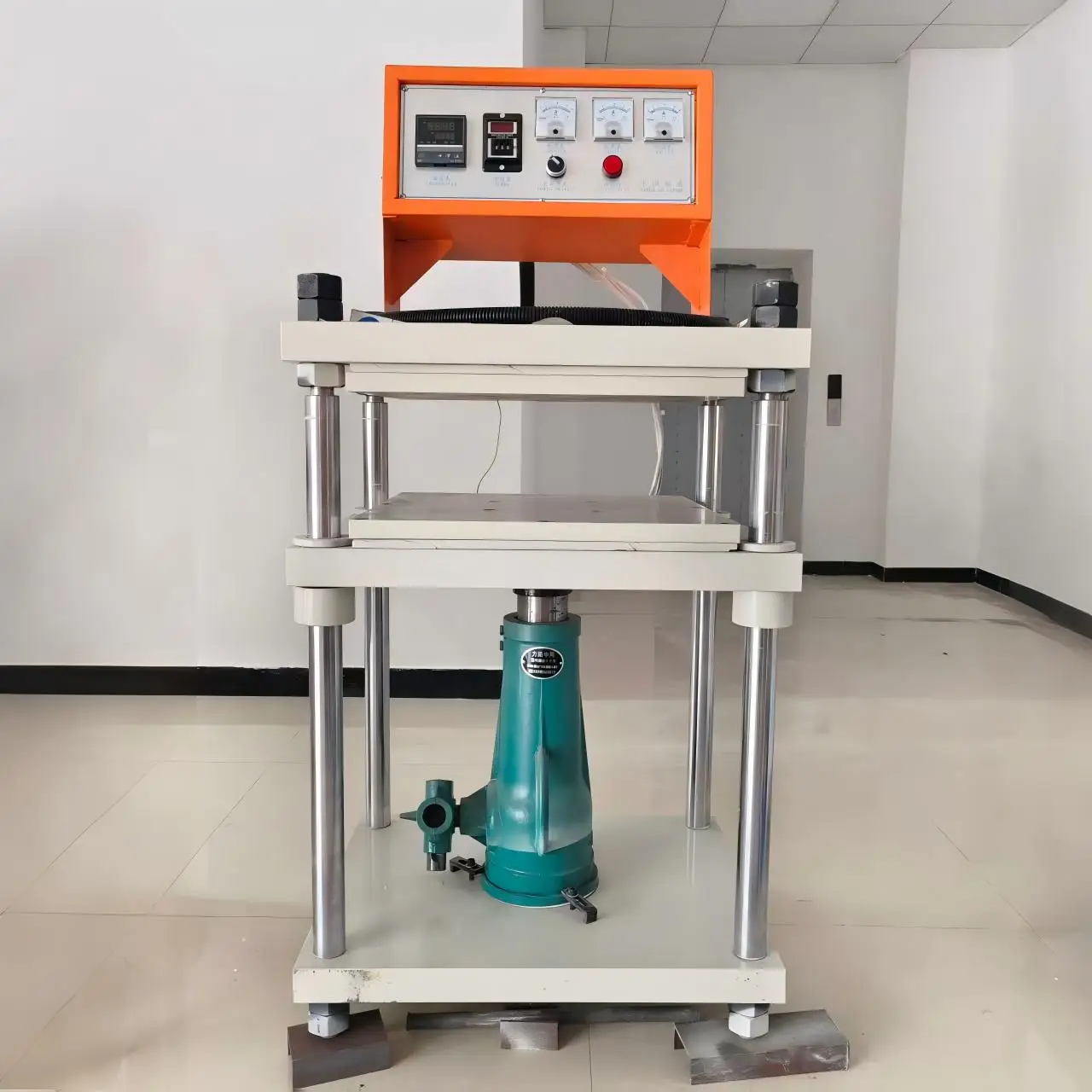Press Moulding Machine Centrifugal Casting Machine Alloy Handicraft Production Equipment