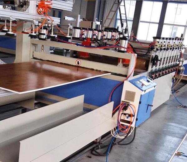 Decoration PVC WPC Board Production Line Horizontal Structure CE Certificate