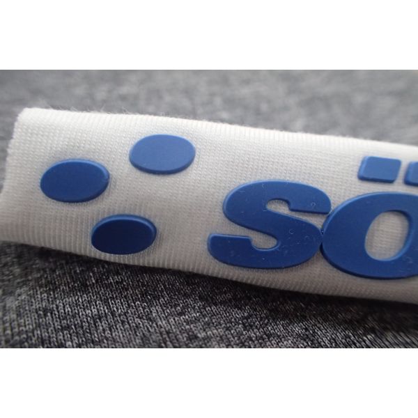 Pressing Molding Silicon Heat Transfer Clothing Labels