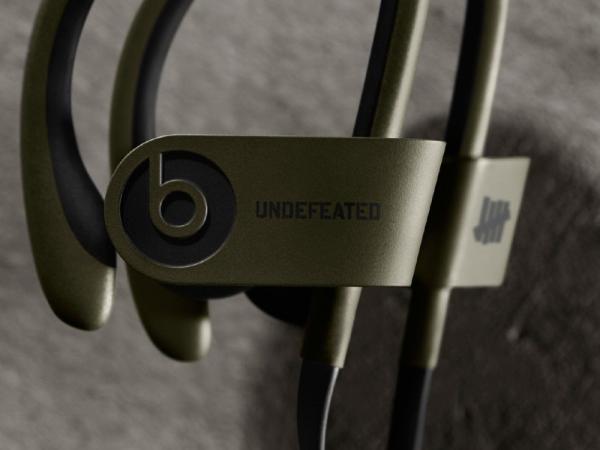 Beats by Dre x Undefeated Limited Edition Powerbeats 2 Wireless with seal box from golden rex group ltd made in china
