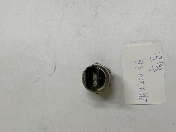 ZAX200-3G High Pressure Sensor 4436535 4436536 for Excavator Electric Spare Parts