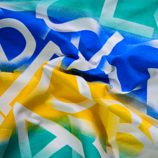 Organic Custom Printed Fabric Stain Resistant Quick Dry For Clothing