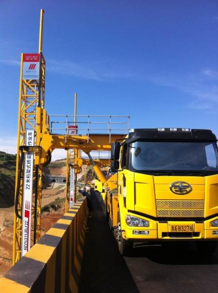 Excesso fácil de Truckl da inspeção da ponte de plataforma de Volvo 8X4 22m a algum Underbridge da posição
